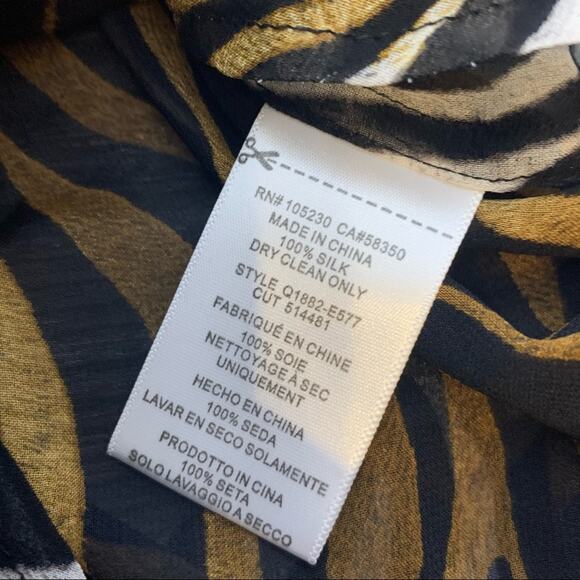 Equipment silk tiger print top semi sheer - Picture 5 of 6